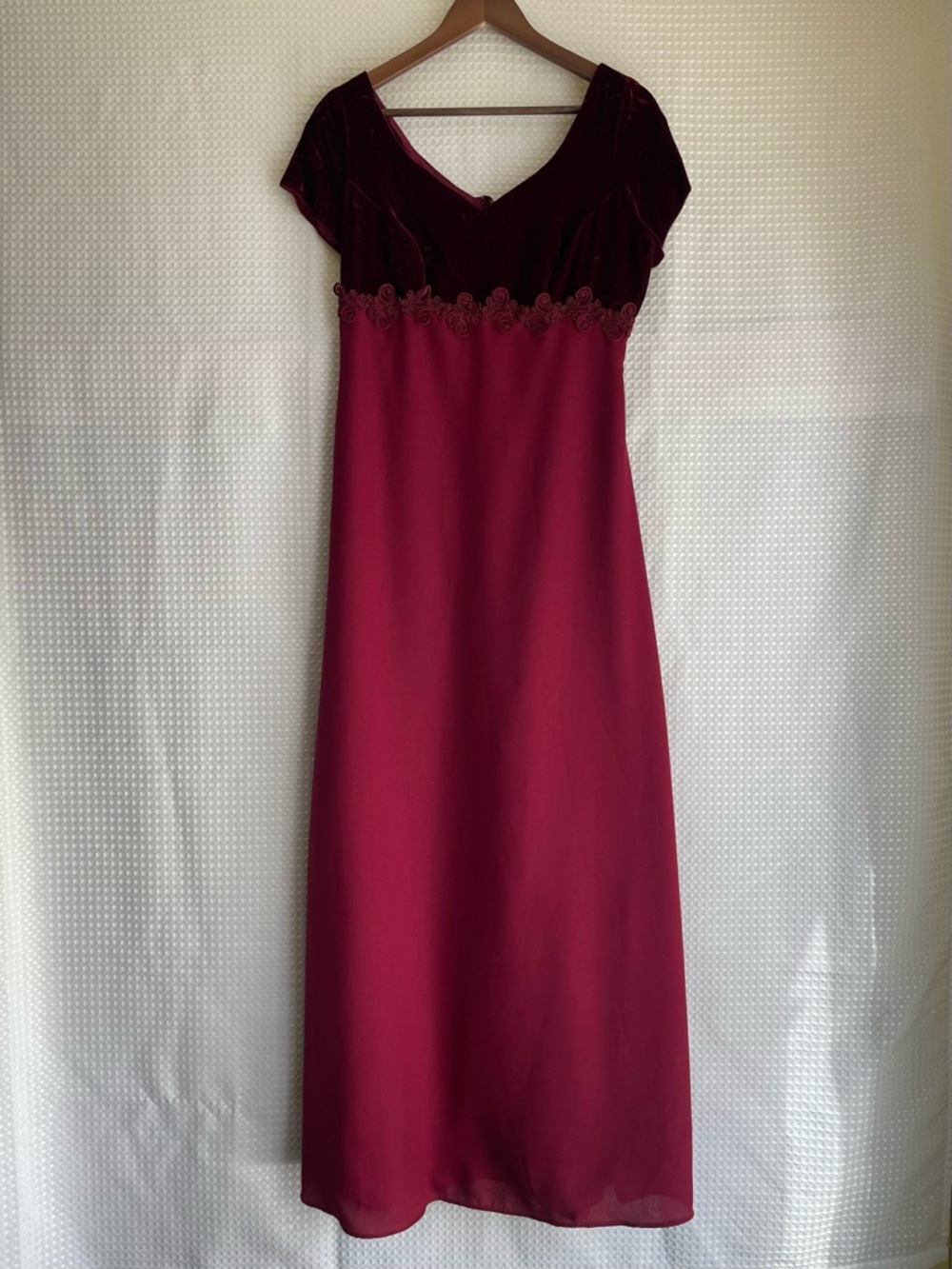 Vintage ALFRED ANGELO Burgundy‎ Velvet Crepe Empire Waist Gown Sz 11/12 New